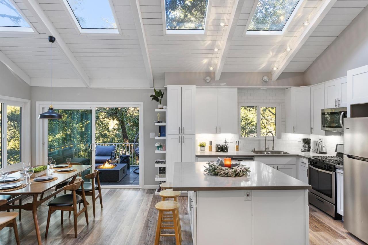 Mountain Getaway By Lake Crestline المظهر الخارجي الصورة